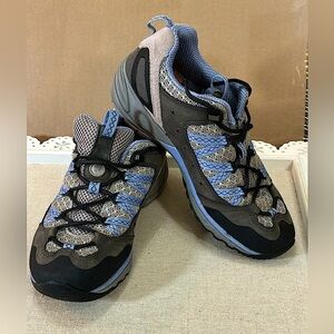 Merrell Avian Women’s Light Multi Sport Hiking Shoe.Ortholite Sole. Size 8